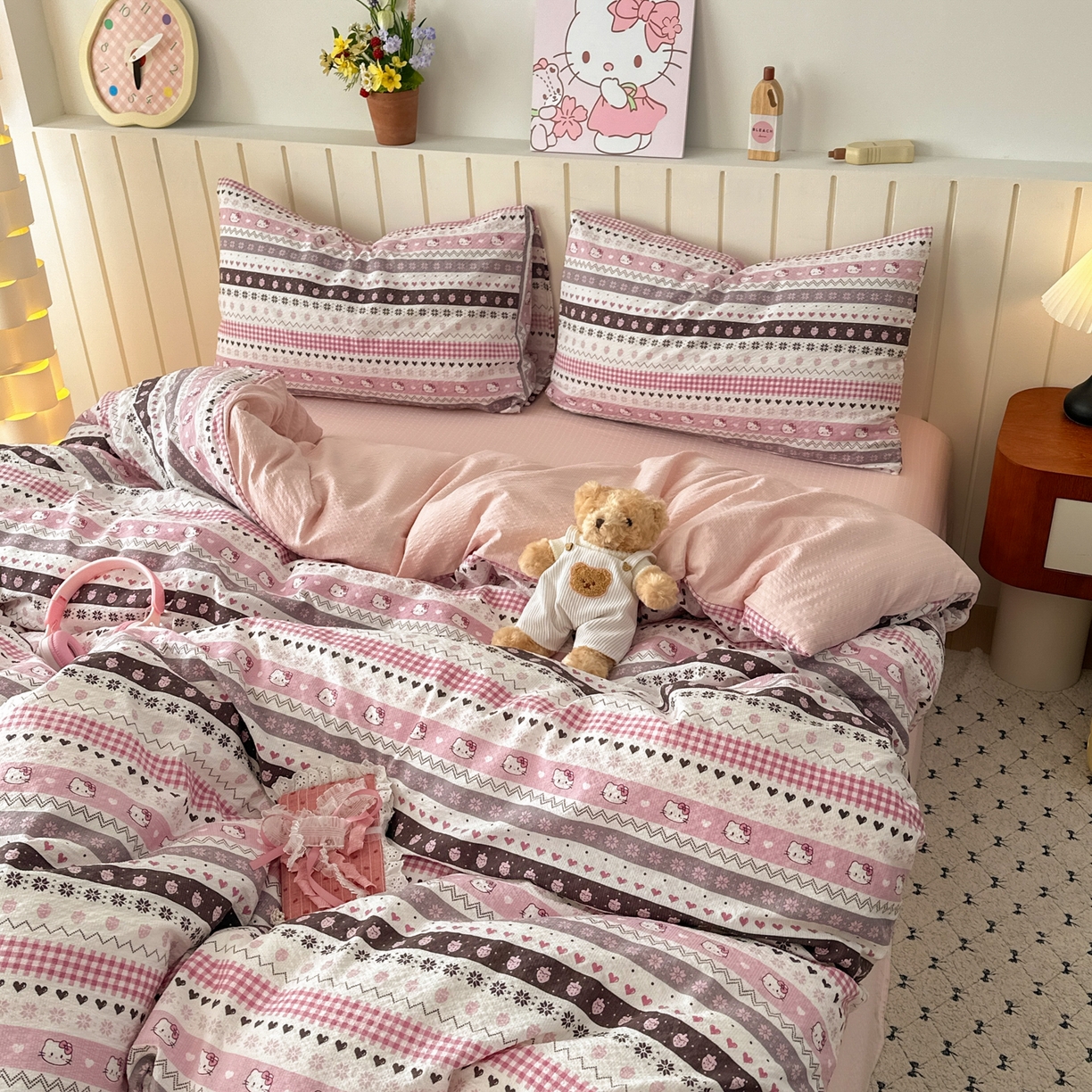 91家纺网 家纺一手货源 找家纺 奈颜 2026新款A类泡芙纱印花四件套学生宿舍三件套-费尔岛系列 费尔岛-草莓奶昔