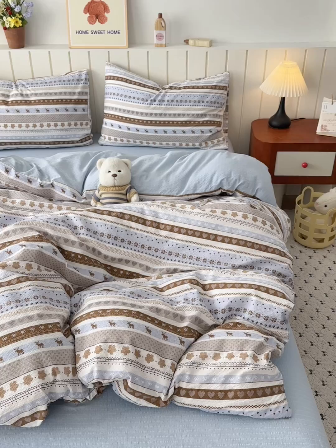 91家纺网 家纺一手货源 找家纺 奈颜 2026新款A类泡芙纱印花四件套学生宿舍三件套-费尔岛系列 费尔岛-麋鹿森林