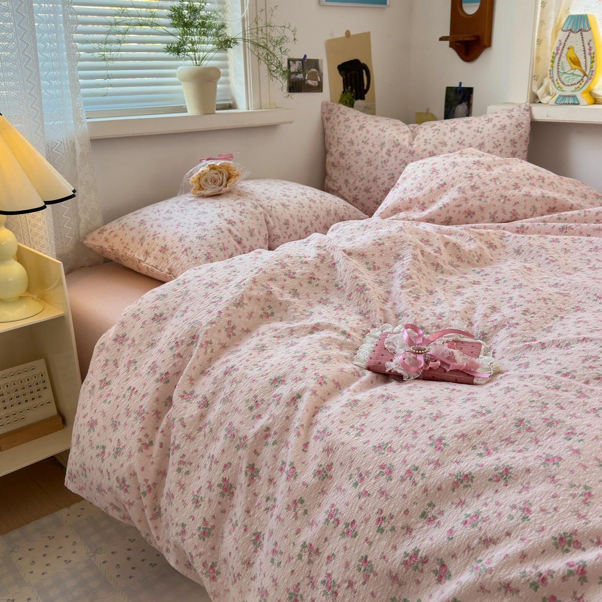 91家纺网 家纺一手货源 找家纺 （总）奈颜 2026新款A类泡芙纱小碎花四件套学生宿舍三件套