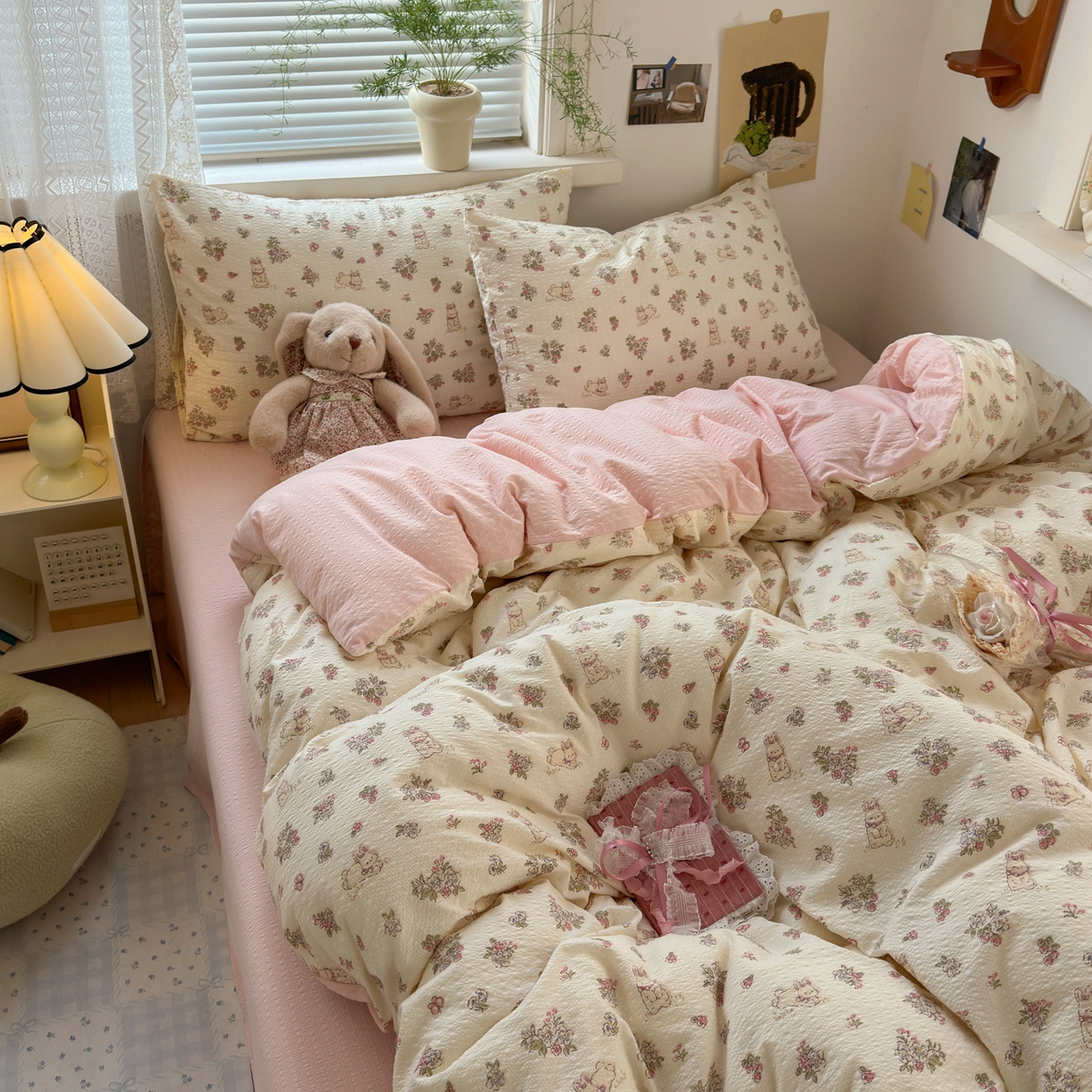 91家纺网 家纺一手货源 找家纺 奈颜 2026新款A类泡芙纱小碎花四件套学生宿舍三件套 春日甜甜