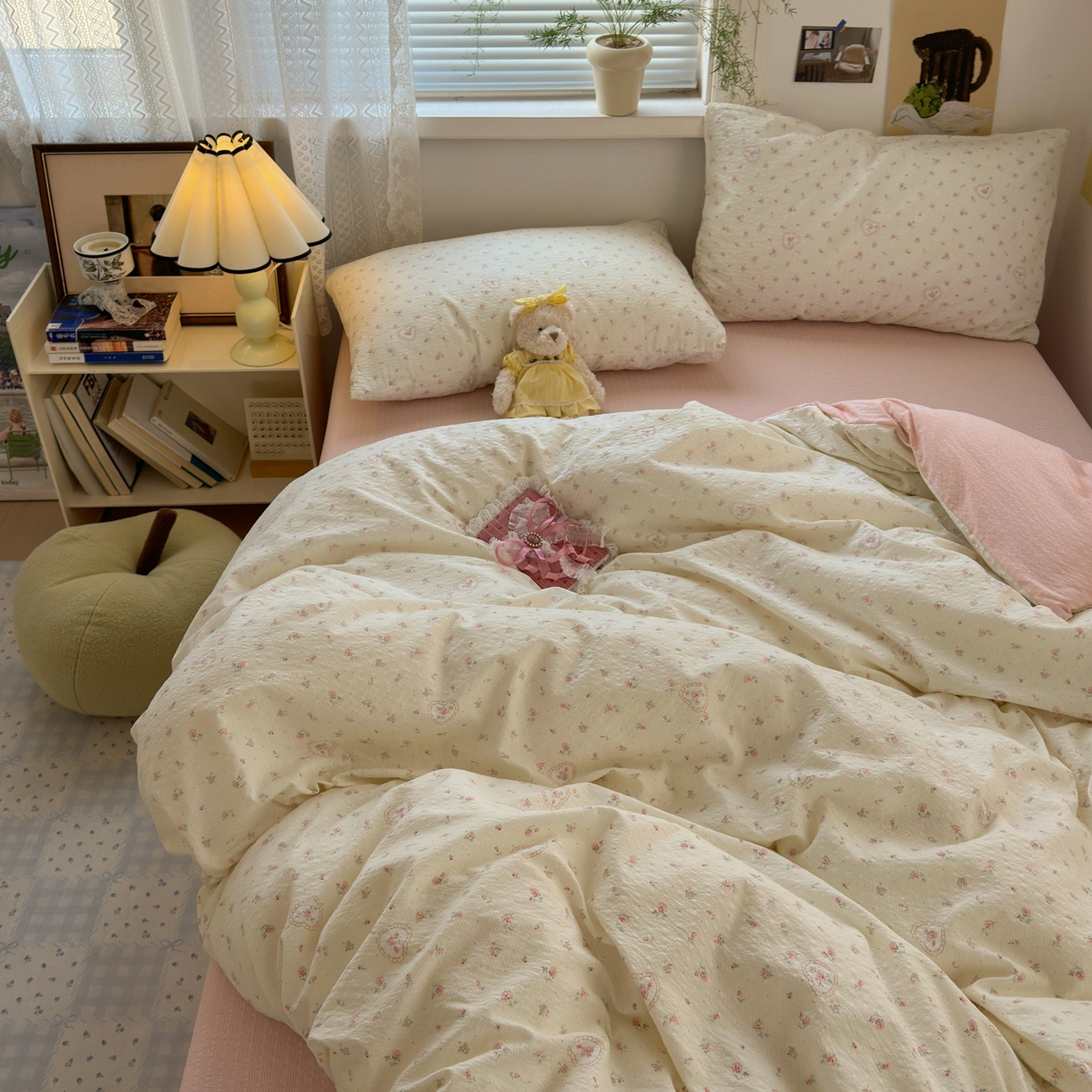 91家纺网 家纺一手货源 找家纺 奈颜 2026新款A类泡芙纱小碎花四件套学生宿舍三件套 兔崽花园