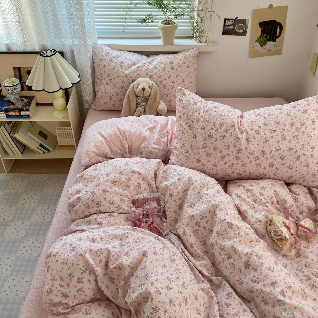 91家纺网 家纺一手货源 找家纺 奈颜 2026新款A类泡芙纱小碎花四件套学生宿舍三件套 花有花期