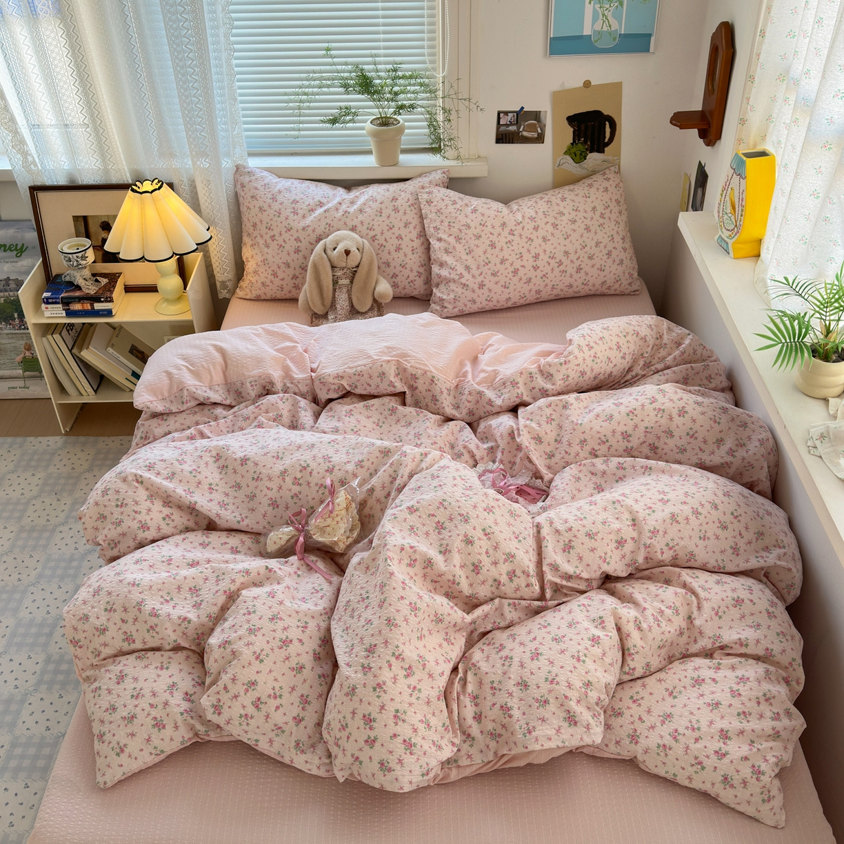 91家纺网 家纺一手货源 找家纺 奈颜 2026新款A类泡芙纱小碎花四件套学生宿舍三件套 花有花期