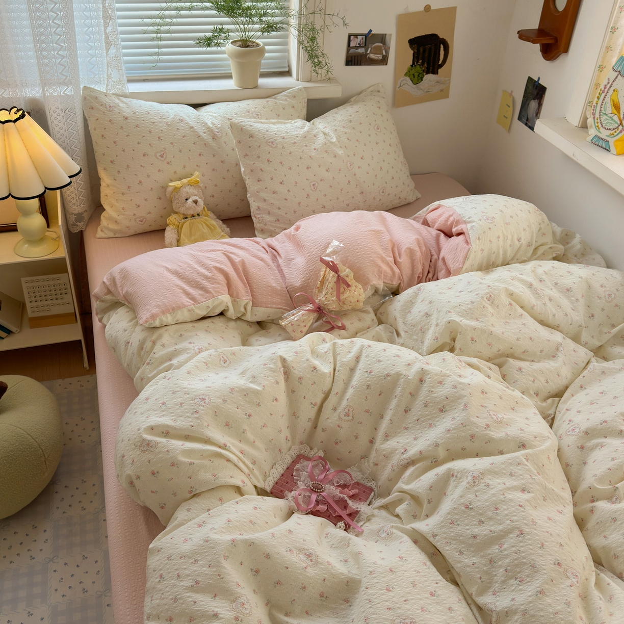 91家纺网 家纺一手货源 找家纺 奈颜 2026新款A类泡芙纱小碎花四件套学生宿舍三件套 兔崽花园