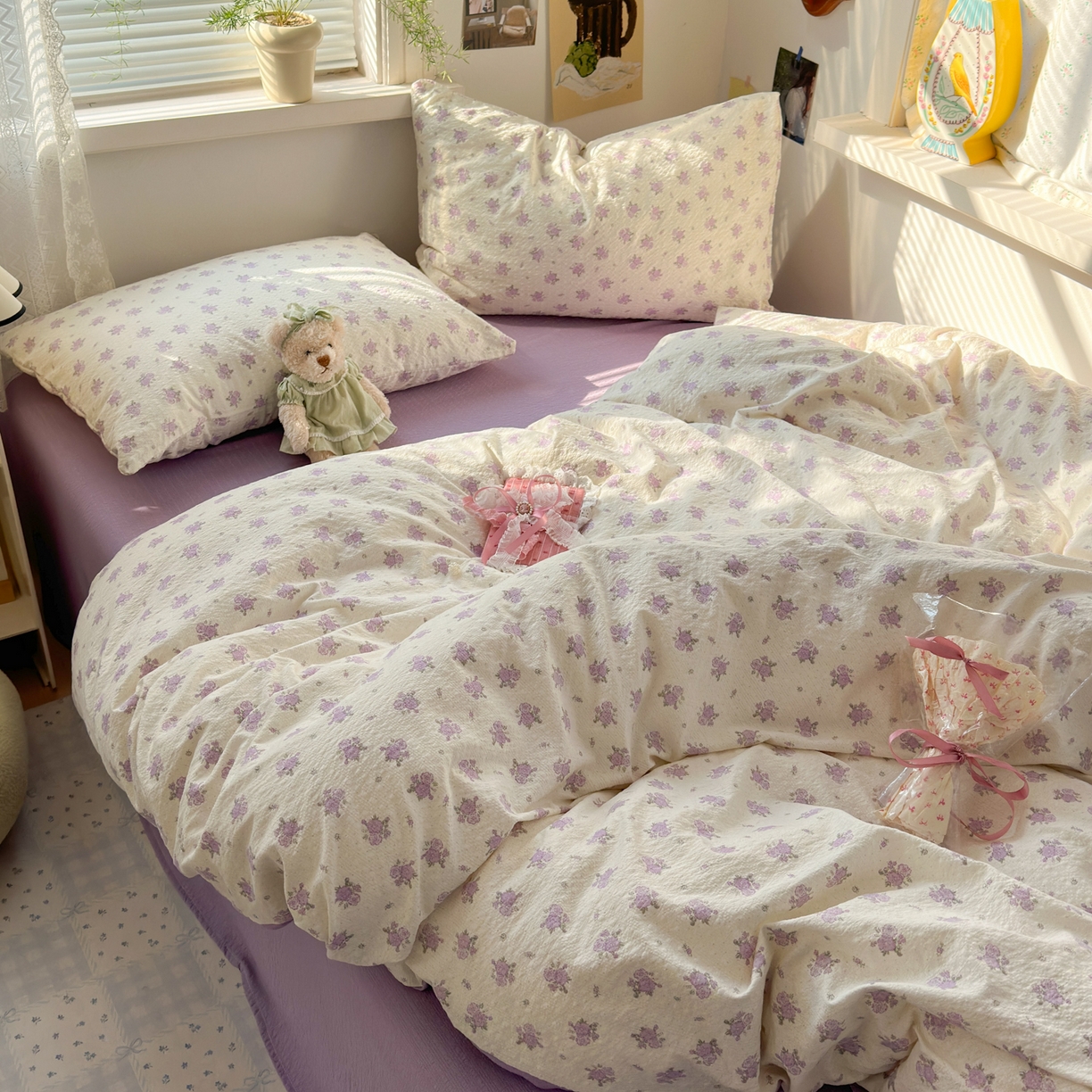 91家纺网 家纺一手货源 找家纺 奈颜 2026新款A类泡芙纱小碎花四件套学生宿舍三件套 芋泥花束