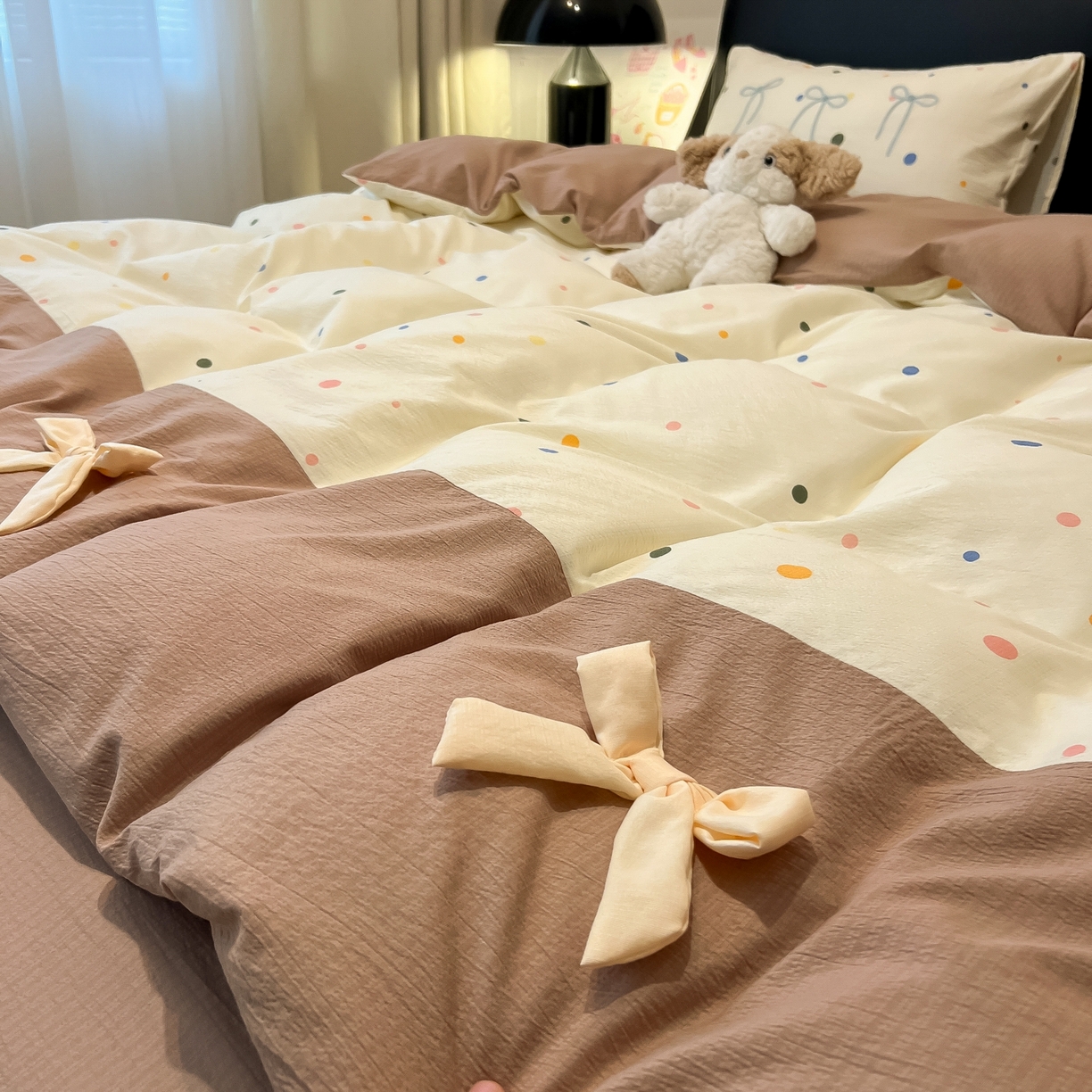 91家纺网 家纺一手货源 找家纺 （总）子钦家纺 2026新款公主风提花泡芙棉拼接刺绣毛巾绣蝴蝶结四件套