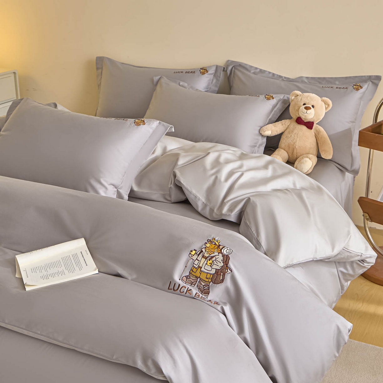 91家纺网 家纺一手货源 找家纺 涵宸家纺 2026新款全棉工艺款四件套-北海道 北海道-灰