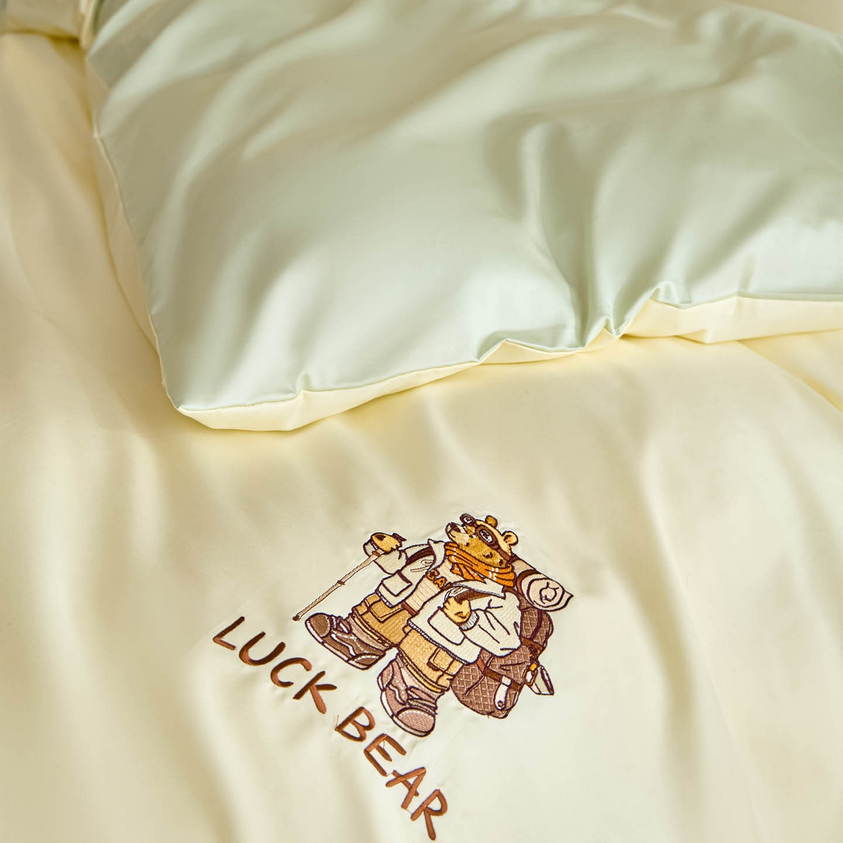 91家纺网 家纺一手货源 找家纺 涵宸家纺 2026新款全棉工艺款四件套-北海道 北海道-绿