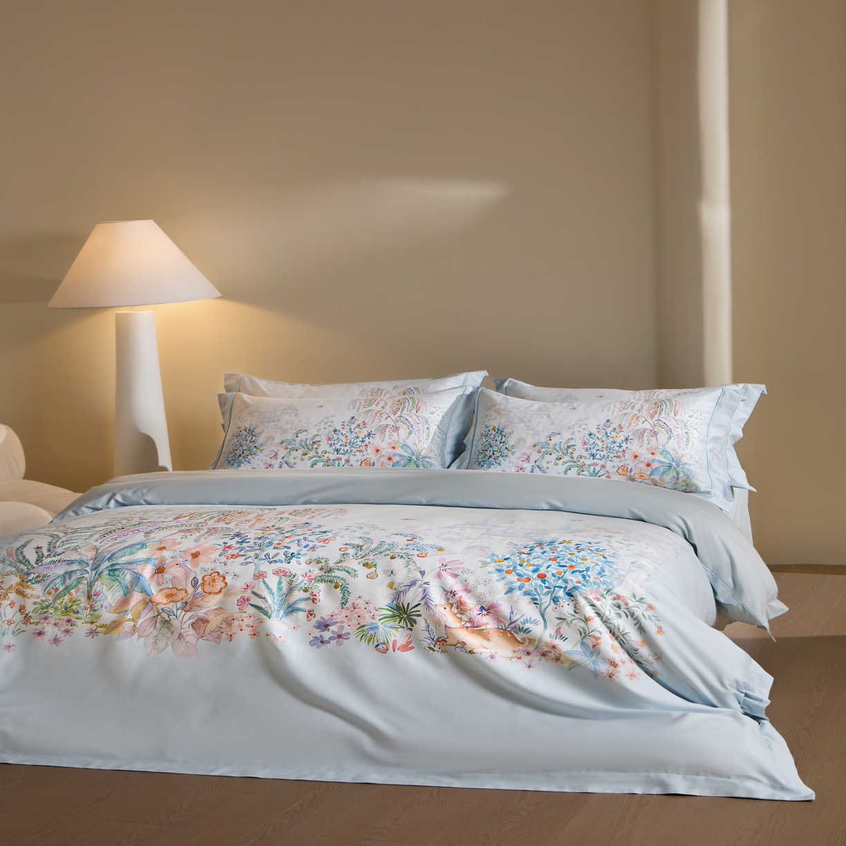 91家纺网 家纺一手货源 找家纺 禾时 2026新款全棉纯棉数码印花埋绳款四件套 春蔓樱（蓝）