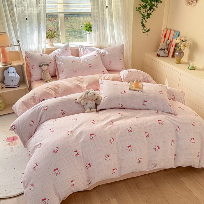 91家纺网 家纺一手货源 找家纺 丽美人家纺 2026新款A类皱皱纱双层印花单被套 BT粉格猫咪