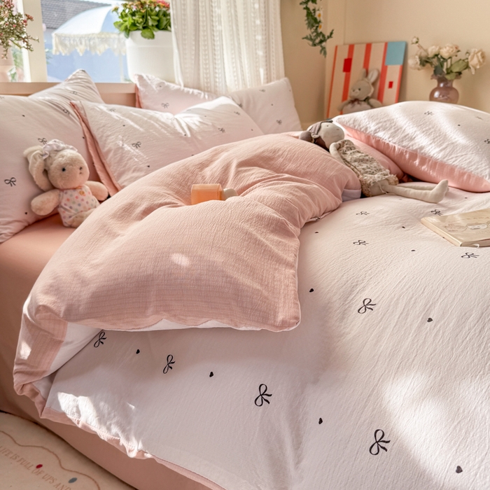 91家纺网 家纺一手货源 找家纺 丽美人家纺 2026新款A类皱皱纱双层印花单被套 BT粉色蝴蝶结