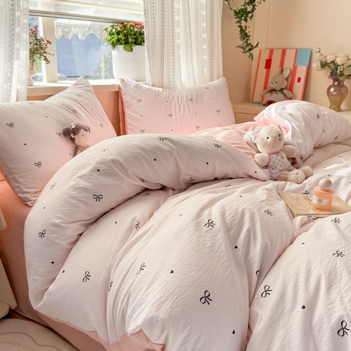 91家纺网 家纺一手货源 找家纺 丽美人家纺 2026新款A类皱皱纱双层印花单被套 BT粉色蝴蝶结