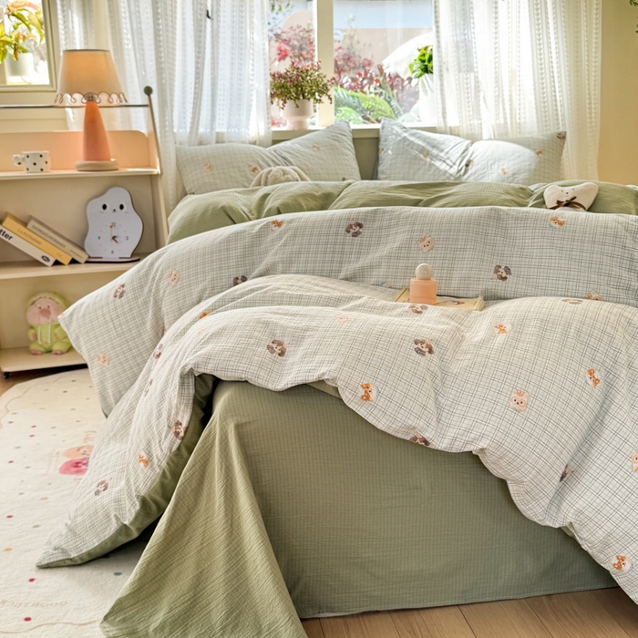 91家纺网 家纺一手货源 找家纺 丽美人家纺 2026新款A类皱皱纱双层印花单被套 BT格仔萌宠