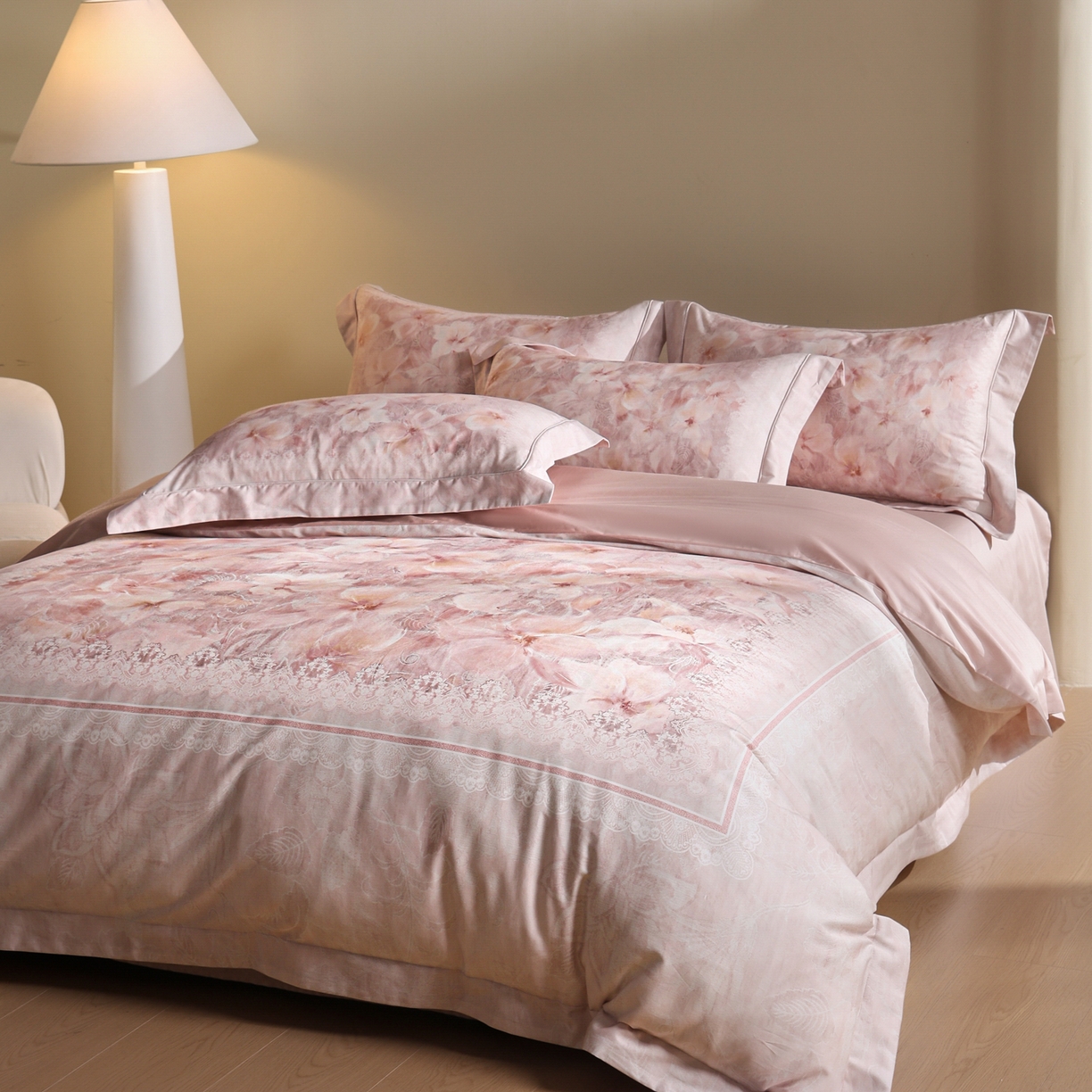 91家纺网 家纺一手货源 找家纺 禾时 2026新款全棉纯棉数码印花埋绳款四件套 绯花若梦（粉）