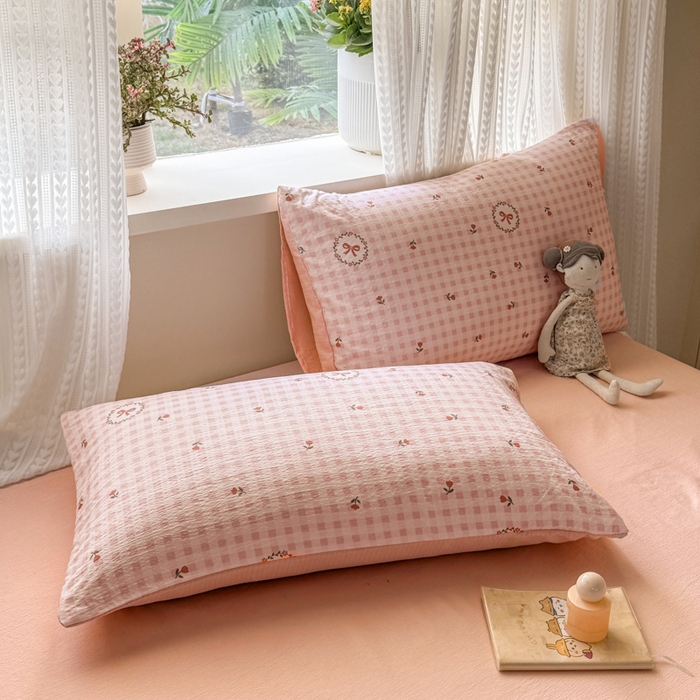 91家纺网 家纺一手货源 找家纺 丽美人家纺 2026新款A类皱皱纱双层印花单被套 BT格子蝴蝶结