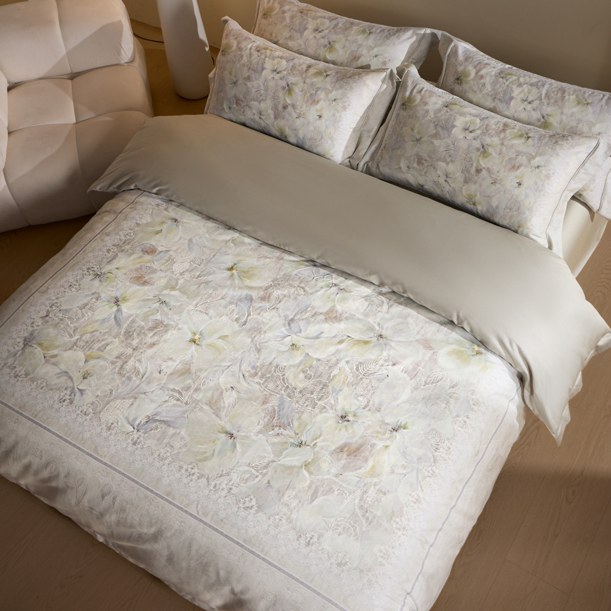 91家纺网 家纺一手货源 找家纺 禾时 2026新款全棉纯棉数码印花埋绳款四件套 绯花若梦（绿）