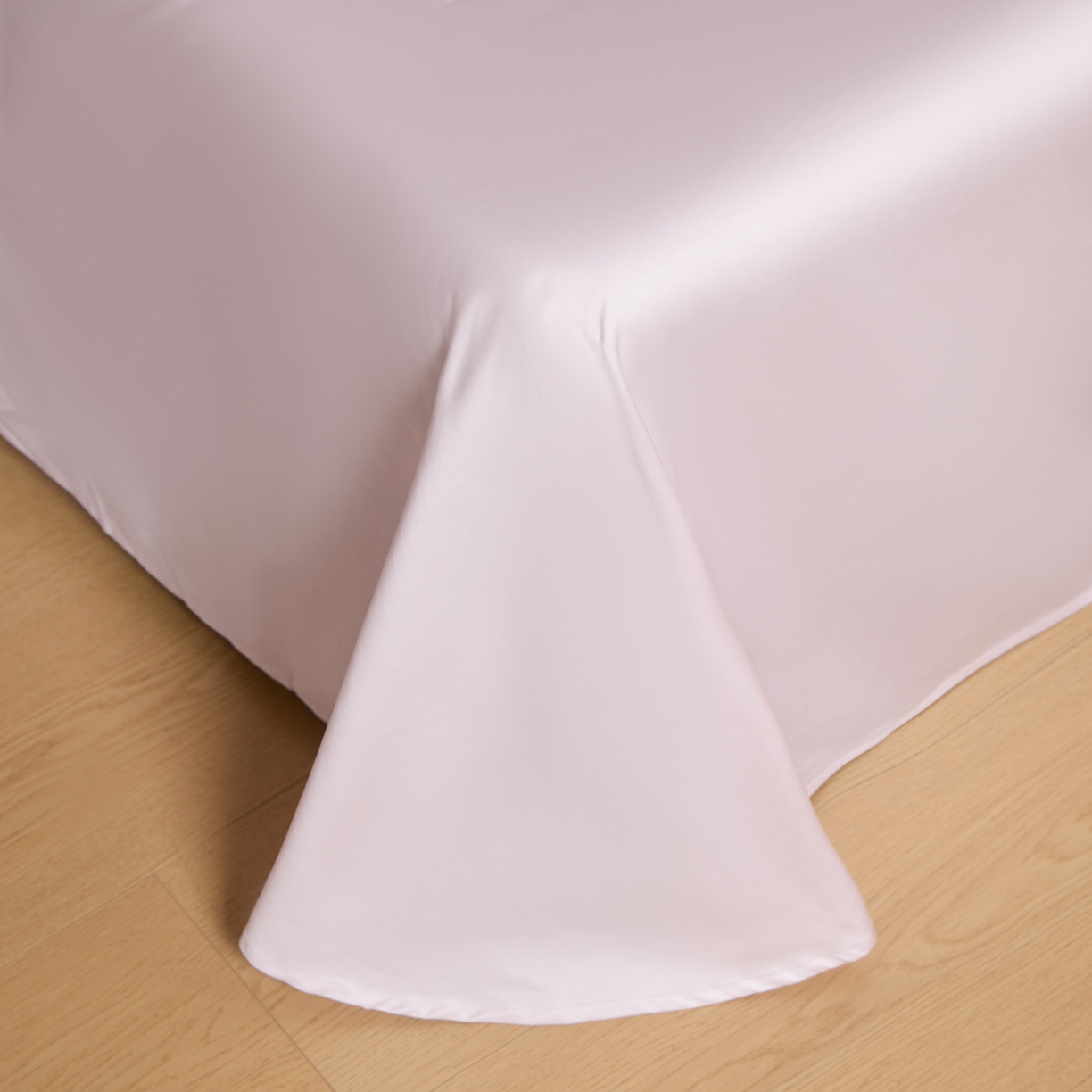 91家纺网 家纺一手货源 找家纺 禾时 2026新款全棉纯棉数码印花埋绳款四件套 花间逐梦（粉）