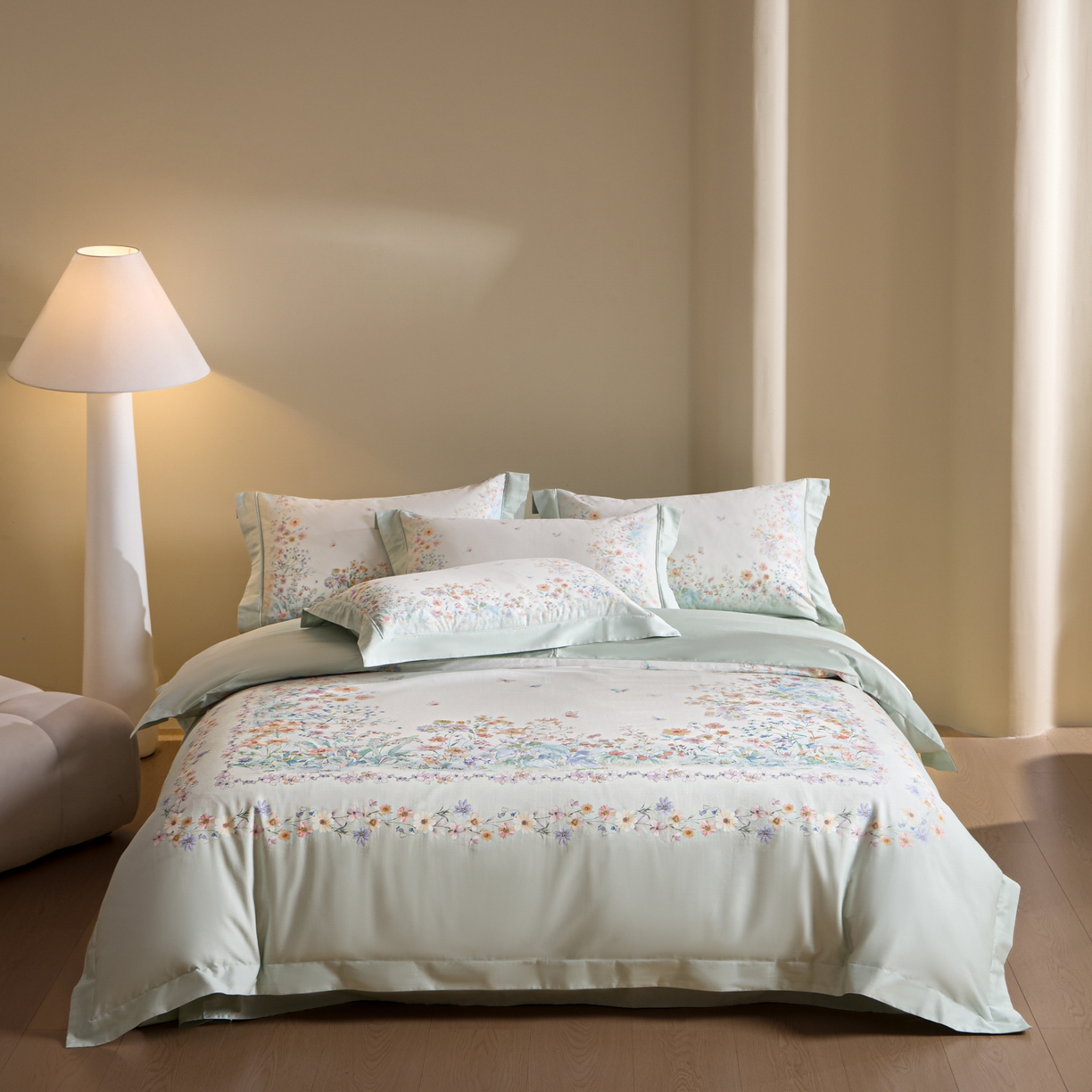 91家纺网 家纺一手货源 找家纺 禾时 2026新款全棉纯棉数码印花埋绳款四件套 花间逐梦（绿）