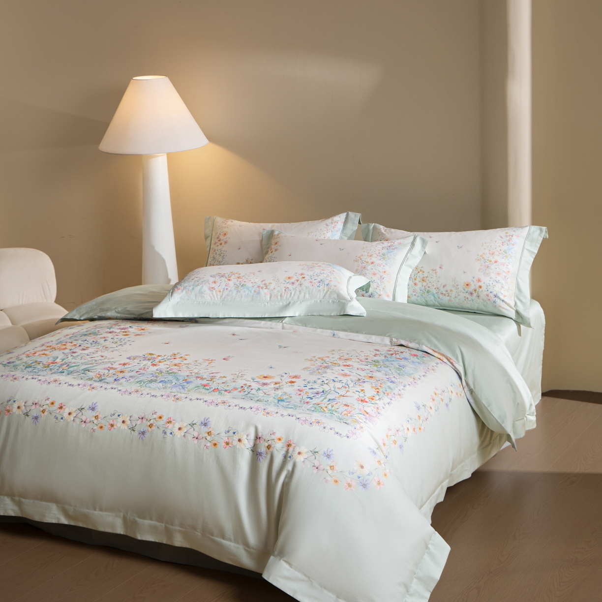 91家纺网 家纺一手货源 找家纺 禾时 2026新款全棉纯棉数码印花埋绳款四件套 花间逐梦（绿）