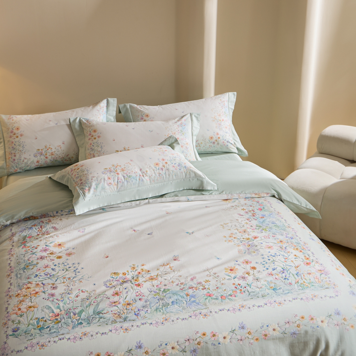 91家纺网 家纺一手货源 找家纺 禾时 2026新款全棉纯棉数码印花埋绳款四件套 花间逐梦（绿）