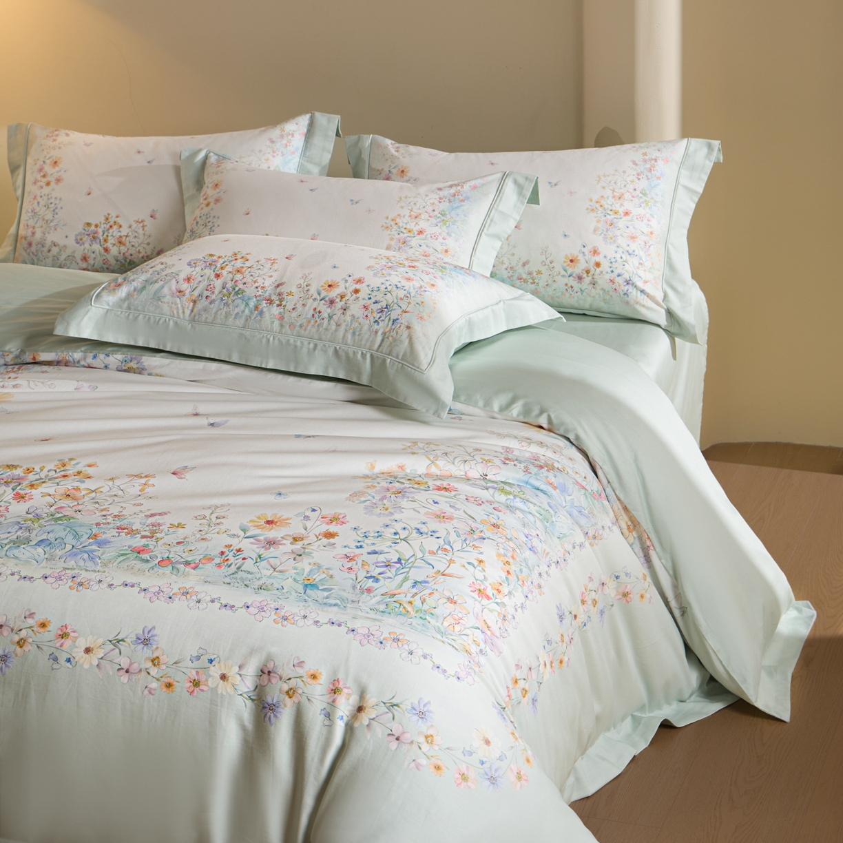 91家纺网 家纺一手货源 找家纺 禾时 2026新款全棉纯棉数码印花埋绳款四件套 花间逐梦（绿）