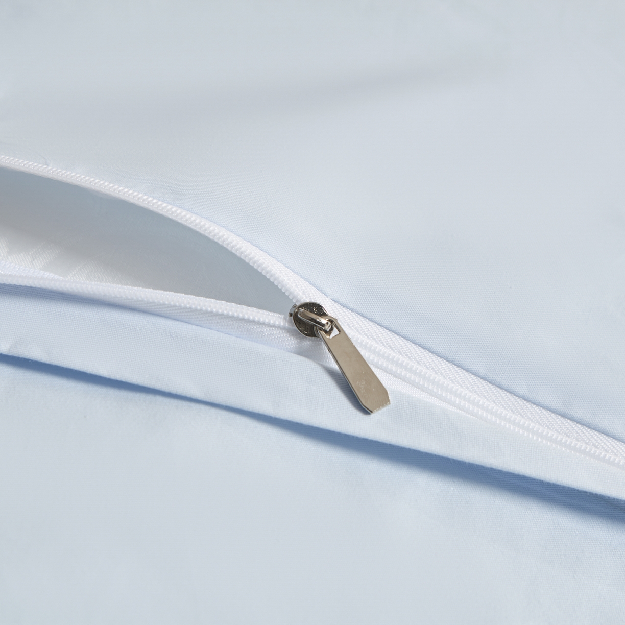 91家纺网 家纺一手货源 找家纺 禾时 2026新款全棉纯棉数码印花埋绳款四件套 花影轻描（蓝）