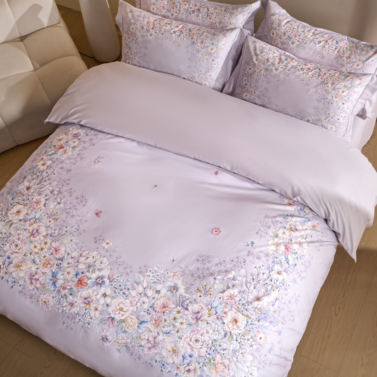 91家纺网 家纺一手货源 找家纺 禾时 2026新款全棉纯棉数码印花埋绳款四件套 花影轻描（紫）