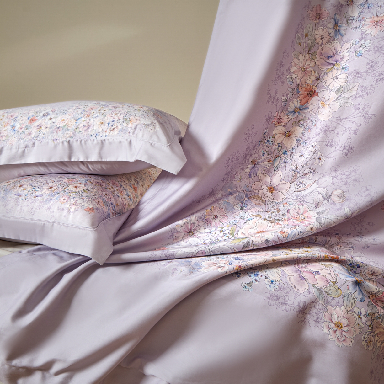 91家纺网 家纺一手货源 找家纺 禾时 2026新款全棉纯棉数码印花埋绳款四件套 花影轻描（紫）