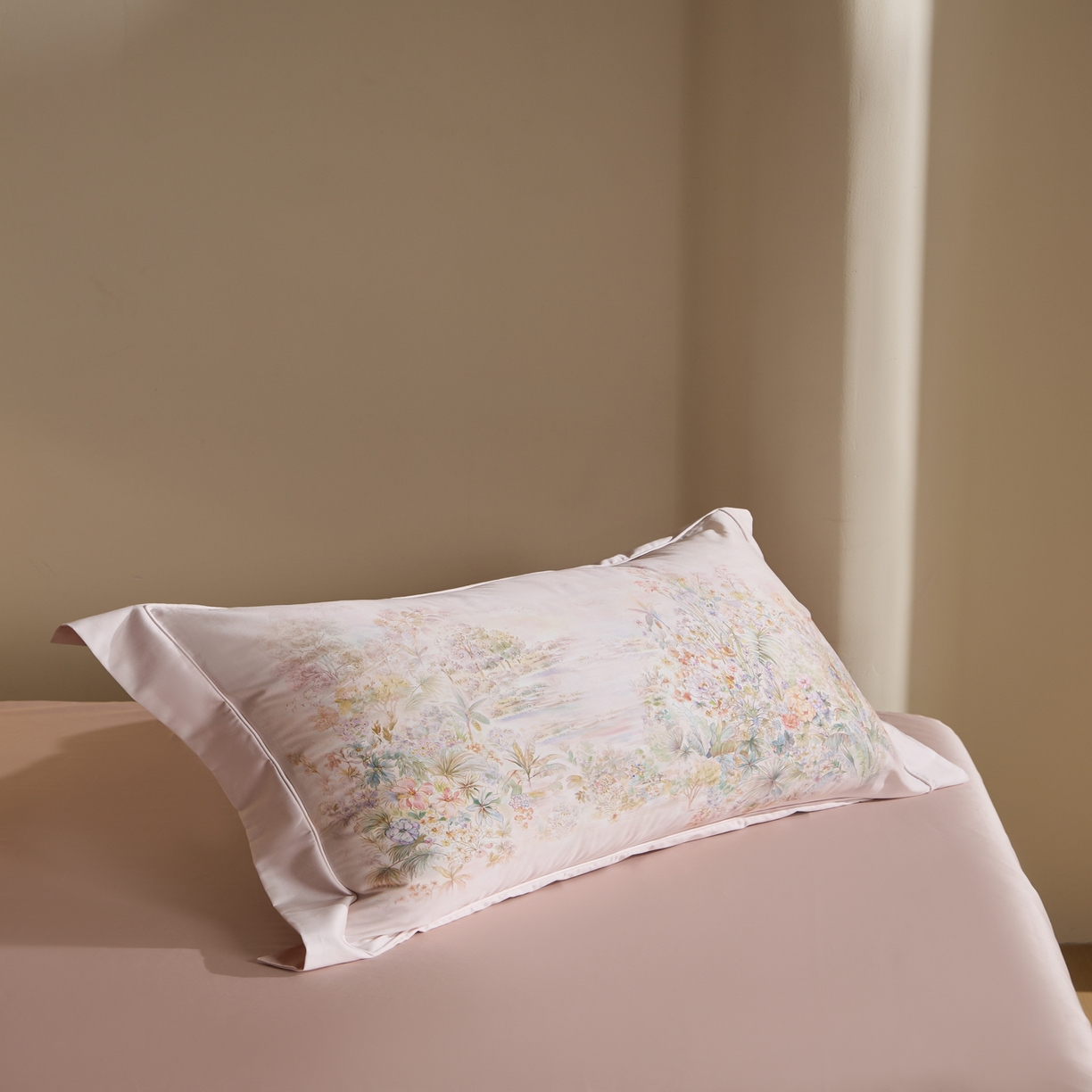 91家纺网 家纺一手货源 找家纺 禾时 2026新款全棉纯棉数码印花埋绳款四件套 浅芜（粉）