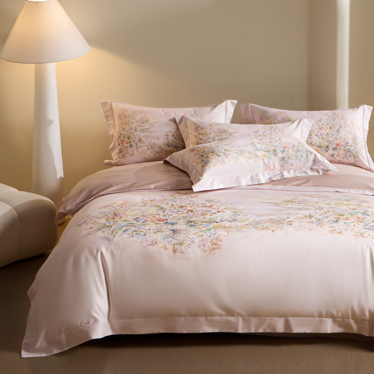 91家纺网 家纺一手货源 找家纺 禾时 2026新款全棉纯棉数码印花埋绳款四件套 浅芜（粉）