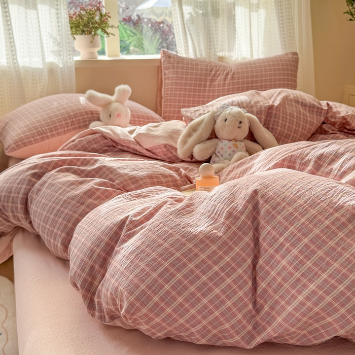 91家纺网 家纺一手货源 找家纺 丽美人家纺 2026新款A类皱皱纱双层印花单被套 BT英伦红格