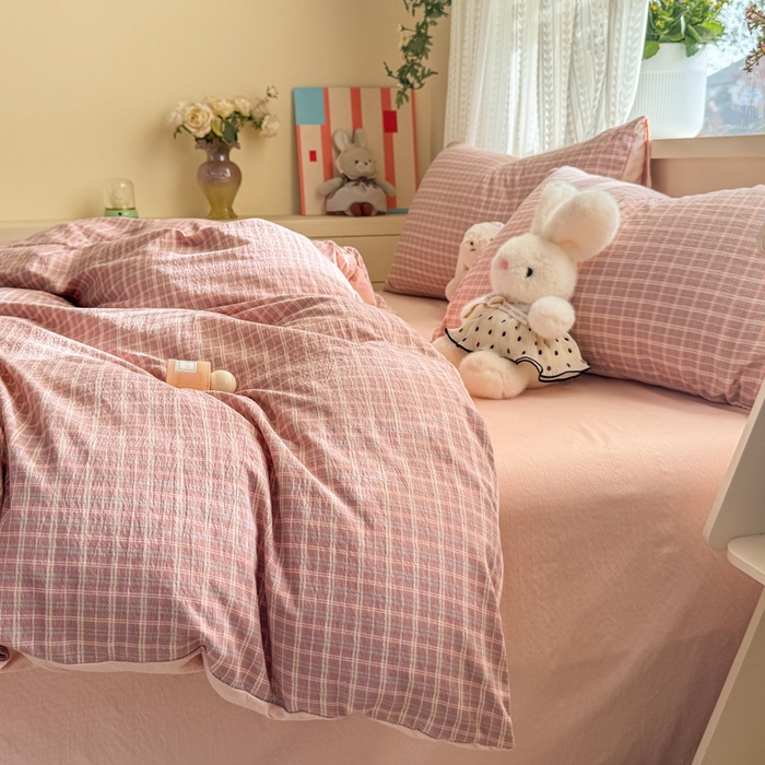 91家纺网 家纺一手货源 找家纺 丽美人家纺 2026新款A类皱皱纱双层印花单被套 BT英伦红格