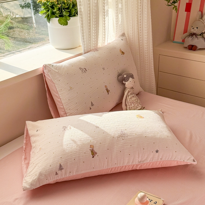 91家纺网 家纺一手货源 找家纺 丽美人家纺 2026新款A类皱皱纱双层印花单被套 BT月境骑踪