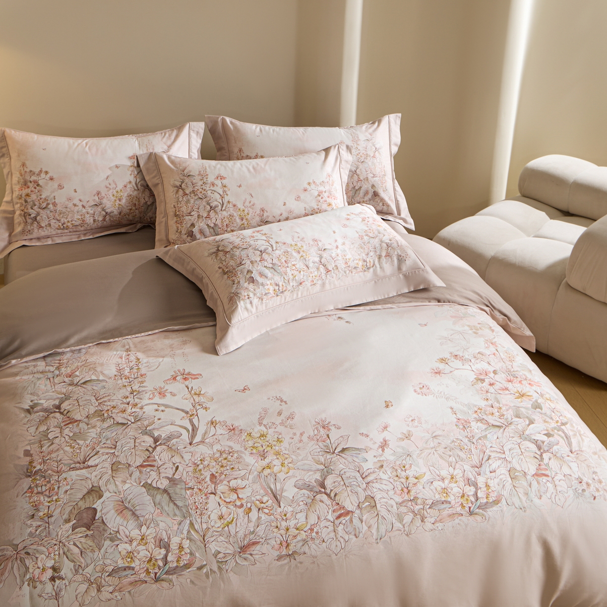 91家纺网 家纺一手货源 找家纺 禾时 2026新款全棉纯棉数码印花埋绳款四件套 轻烟蝶薇（米）