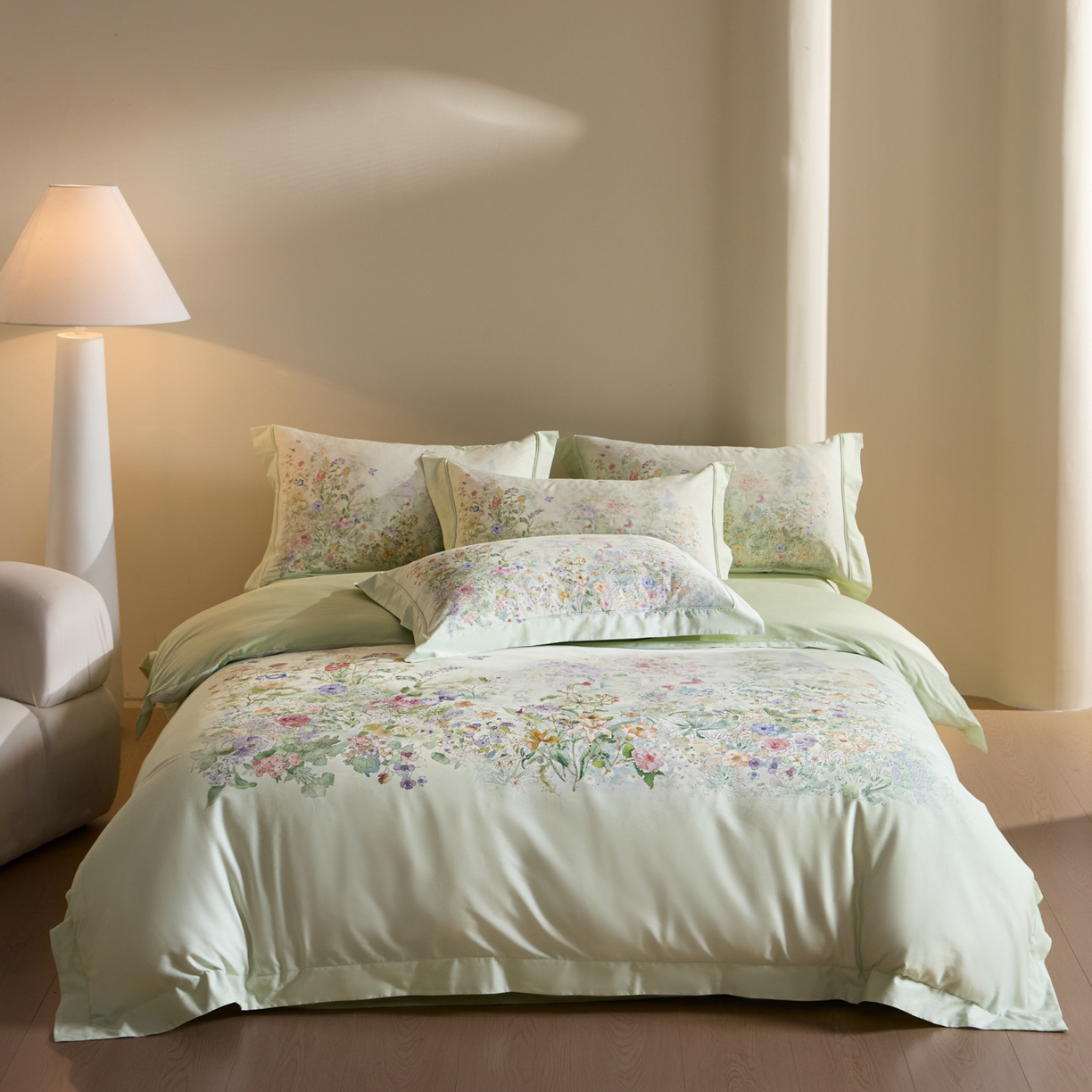 91家纺网 家纺一手货源 找家纺 禾时 2026新款全棉纯棉数码印花埋绳款四件套 雾花蝶影（绿）