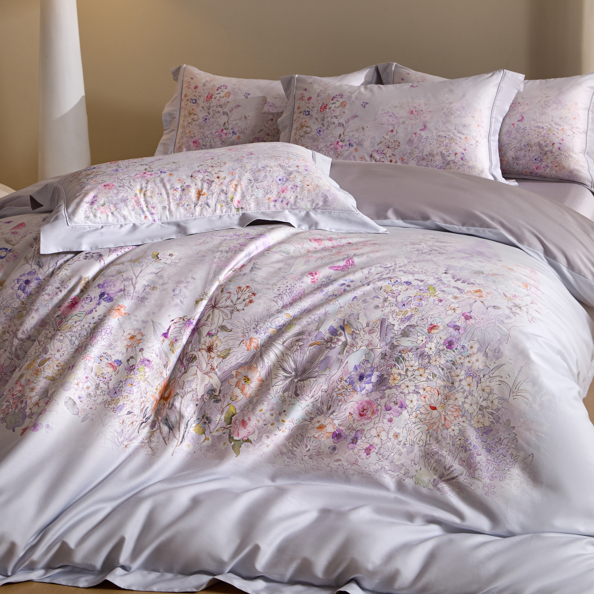 91家纺网 家纺一手货源 找家纺 禾时 2026新款全棉纯棉数码印花埋绳款四件套 雾花蝶影（紫）