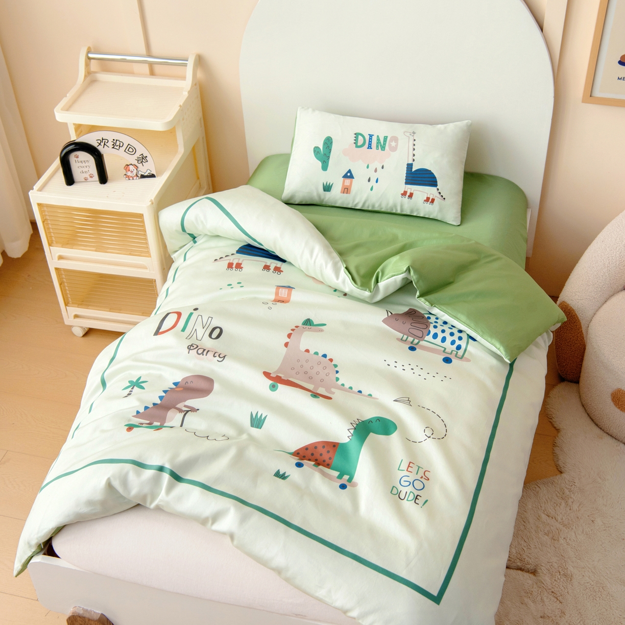 91家纺网 家纺一手货源 找家纺 御棉坊 2026新款60S全棉数码印花幼儿园儿童套件宝宝入园午睡被芯三件套 滑板派对