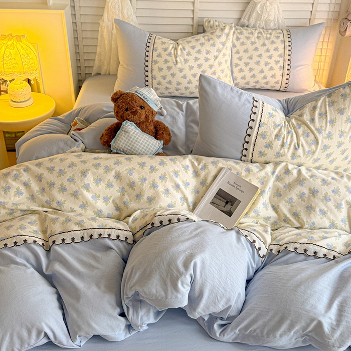 91家纺网 家纺一手货源 找家纺 鑫利来家纺 2026新款古法水洗棉法式花边四件套甄选纯棉花边拼接款四件套印花被套床单单品四件 兰黛