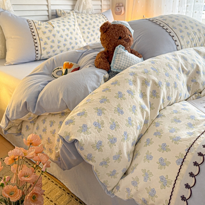 91家纺网 家纺一手货源 找家纺 鑫利来家纺 2026新款古法水洗棉法式花边四件套甄选纯棉花边拼接款四件套印花被套床单单品四件 兰黛