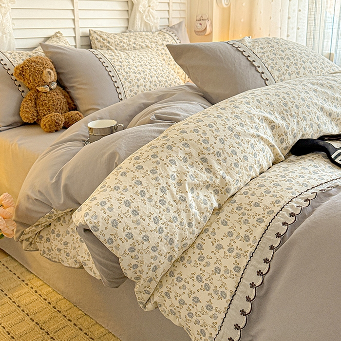 91家纺网 家纺一手货源 找家纺 鑫利来家纺 2026新款古法水洗棉法式花边四件套甄选纯棉花边拼接款四件套印花被套床单单品四件 兰溪