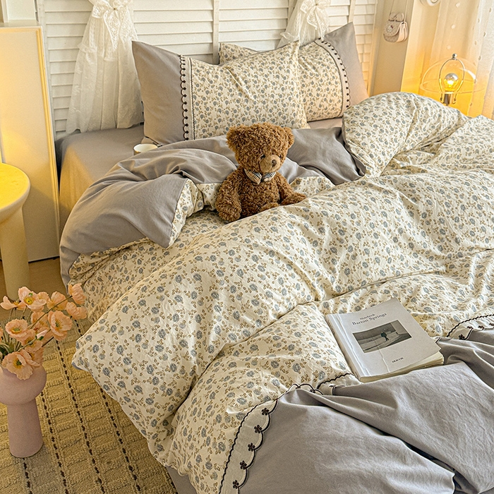 91家纺网 家纺一手货源 找家纺 鑫利来家纺 2026新款古法水洗棉法式花边四件套甄选纯棉花边拼接款四件套印花被套床单单品四件 兰溪