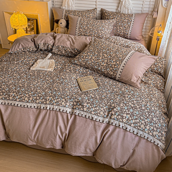 91家纺网 家纺一手货源 找家纺 鑫利来家纺 2026新款古法水洗棉法式花边四件套甄选纯棉花边拼接款四件套印花被套床单单品四件 漫野