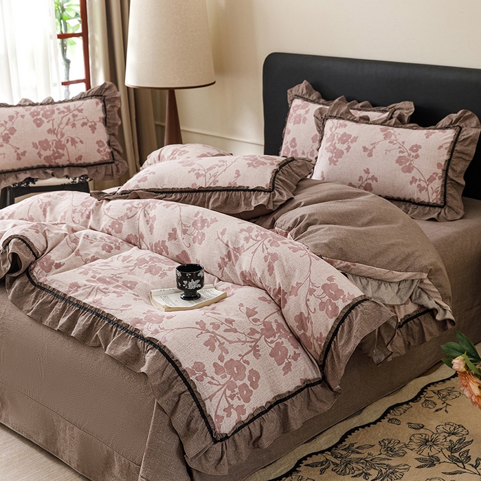 91家纺网 家纺一手货源 找家纺 悦然毛巾被 2026新款原麻水洗提花四件套 粉枝絮语