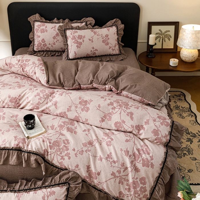 91家纺网 家纺一手货源 找家纺 悦然毛巾被 2026新款原麻水洗提花四件套 粉枝絮语