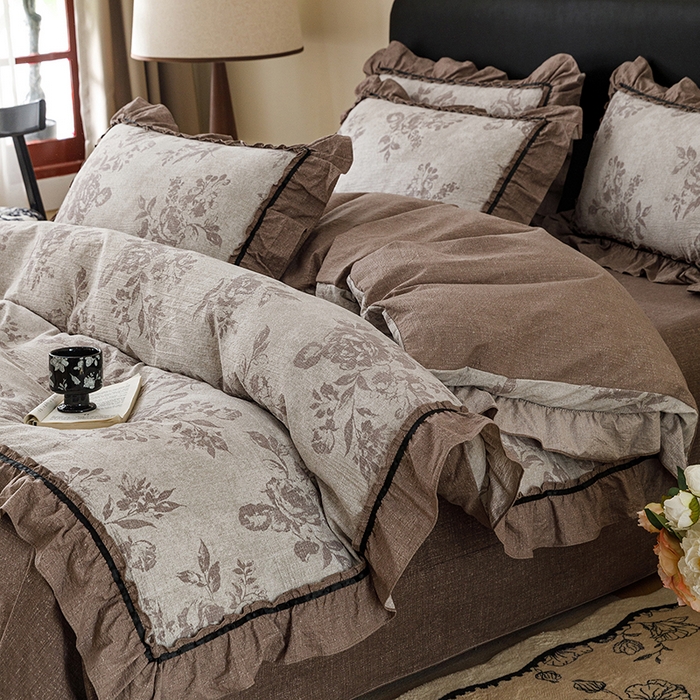 91家纺网 家纺一手货源 找家纺 悦然毛巾被 2026新款原麻水洗提花四件套 咖枝雾影