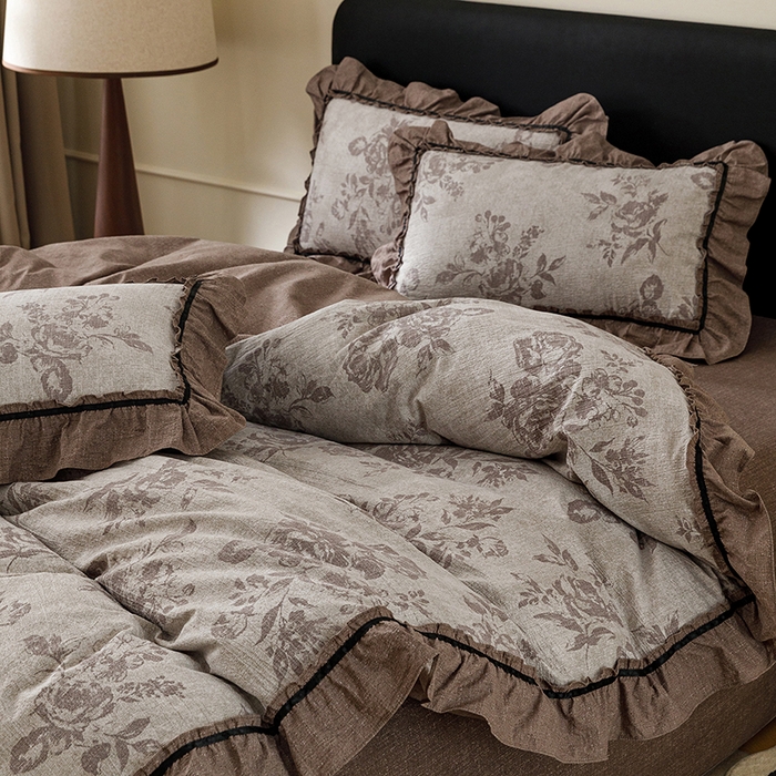 91家纺网 家纺一手货源 找家纺 悦然毛巾被 2026新款原麻水洗提花四件套 咖枝雾影