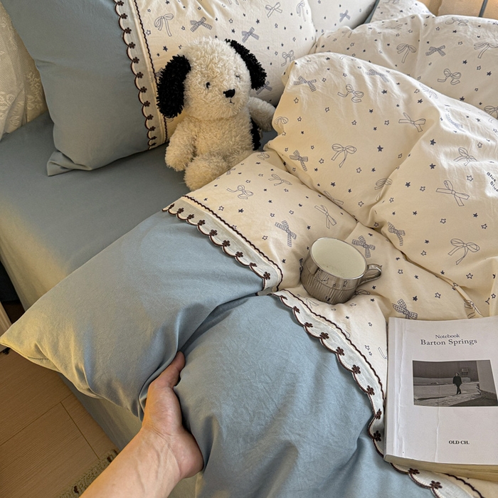 91家纺网 家纺一手货源 找家纺 鑫利来家纺 2026新款古法水洗棉法式花边四件套甄选纯棉花边拼接款四件套印花被套床单单品四件 雨沫