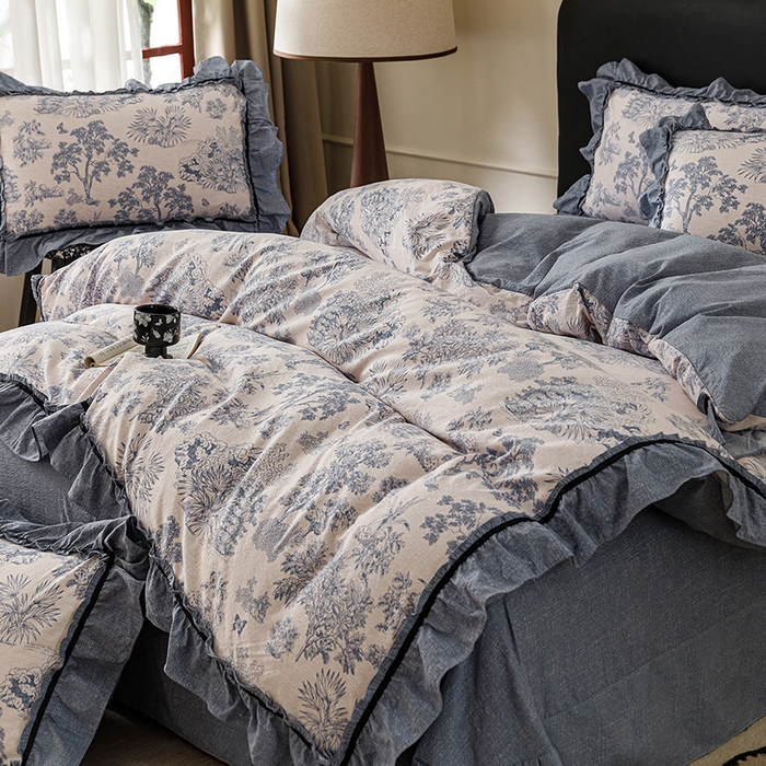 91家纺网 家纺一手货源 找家纺 悦然毛巾被 2026新款原麻水洗提花四件套 蓝花雾影