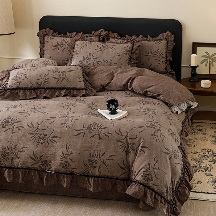 91家纺网 家纺一手货源 找家纺 悦然毛巾被 2026新款原麻水洗提花四件套 棕枝花信