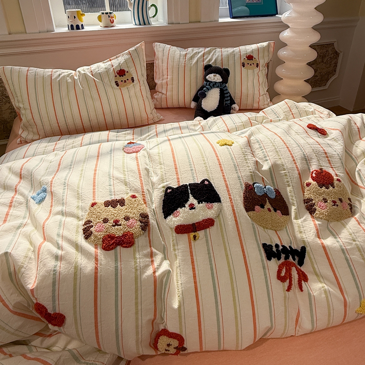 91家纺网 家纺一手货源 找家纺 曼町家居 2026春夏全棉纯棉水洗棉毛巾绣四件套 咪哈友